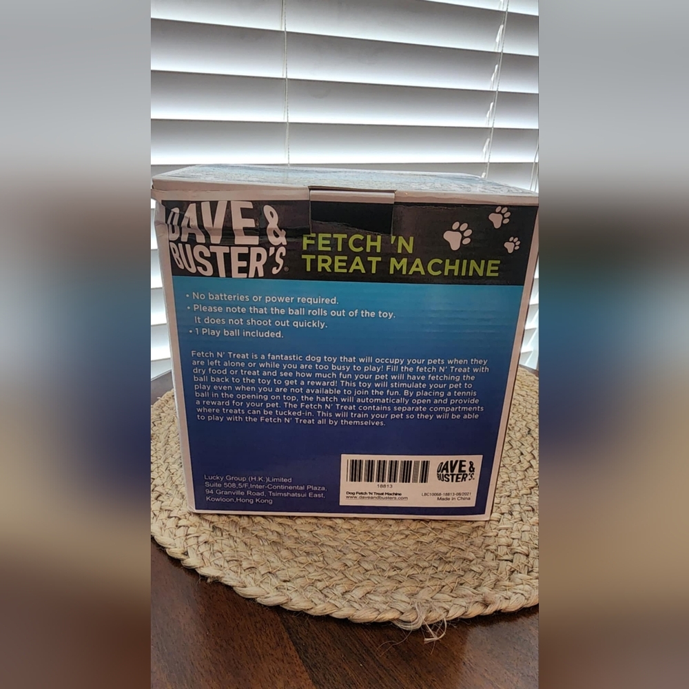 Dave & Busters Fetch N Treat Machine - Picture 2 of 3